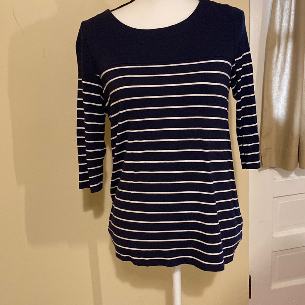 LAILA JAYDE Blue White Stripe 3/4 Sleeve Button Back Shirt Size S - …